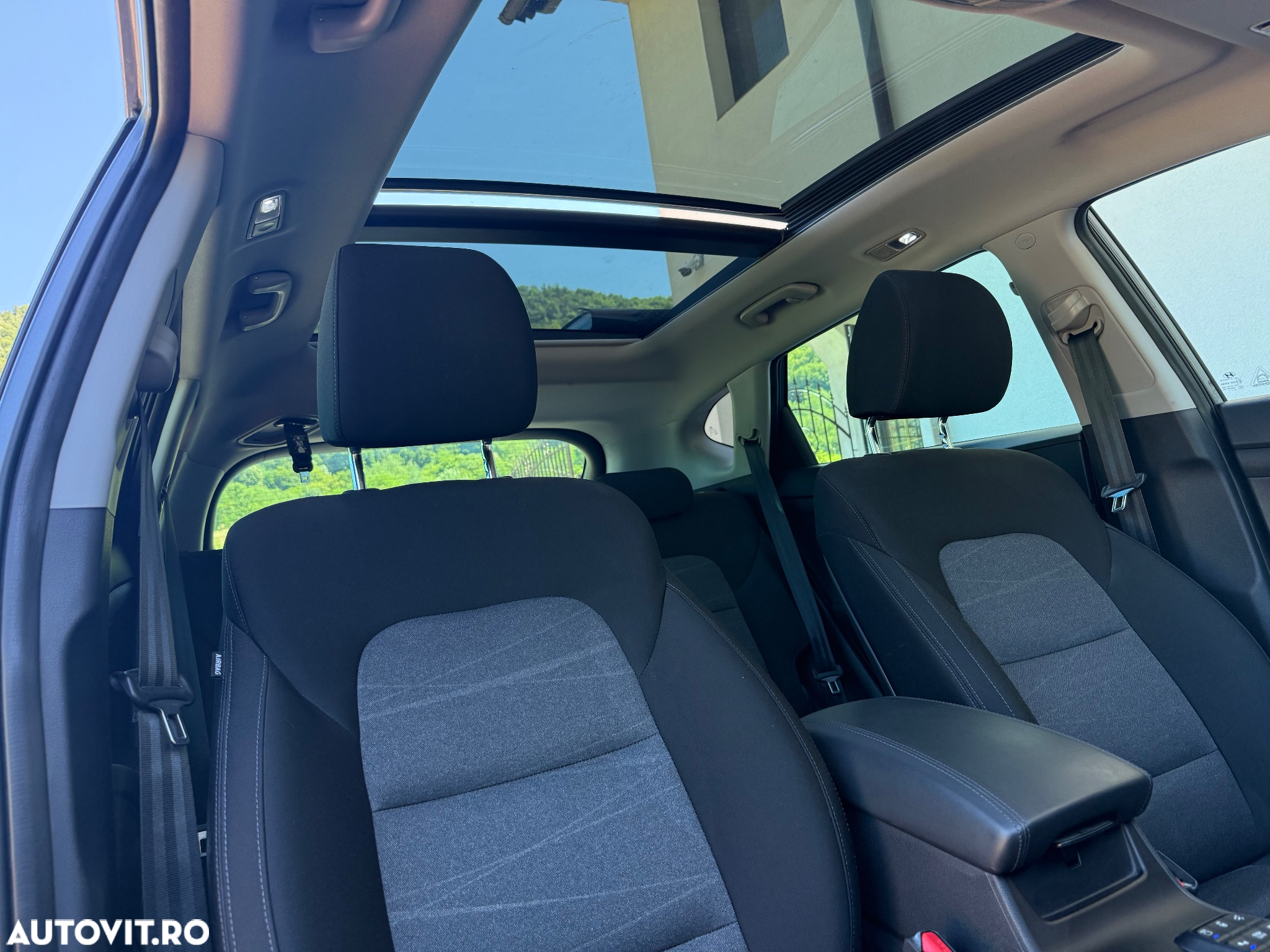 Hyundai Tucson blue 1.6 CRDi 2WD DCT Premium - 22