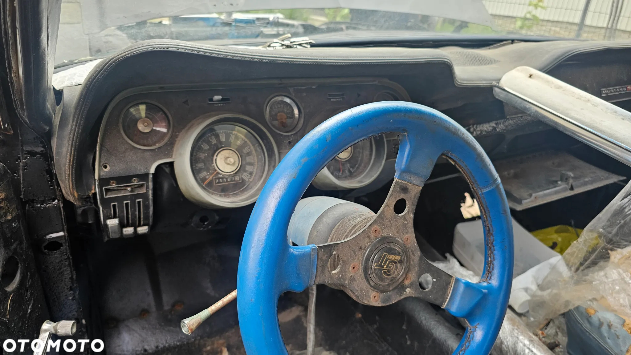 Ford Mustang - 21