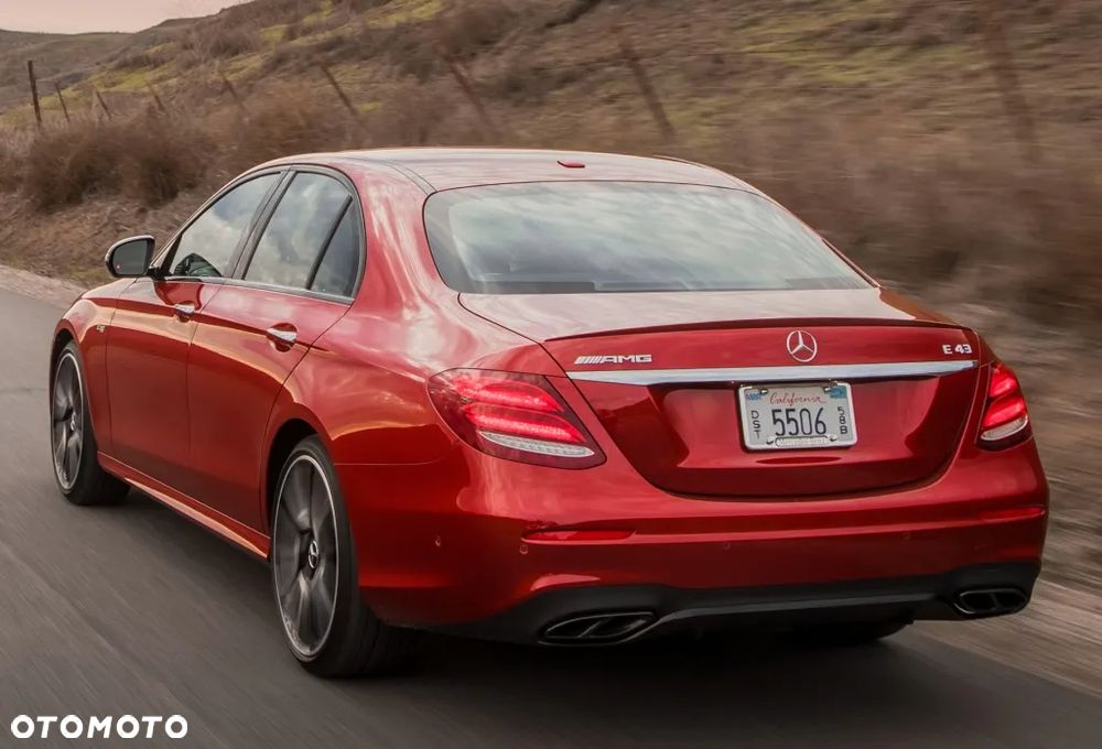 MERCEDES W213 SPOILER LOTKA NA KLAPĘ AMG PODKŁAD! - 13