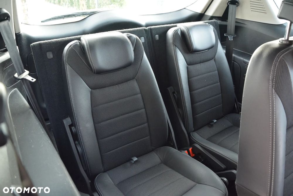 Ford S-Max 2.0 TDCi DPF Titanium X - 35