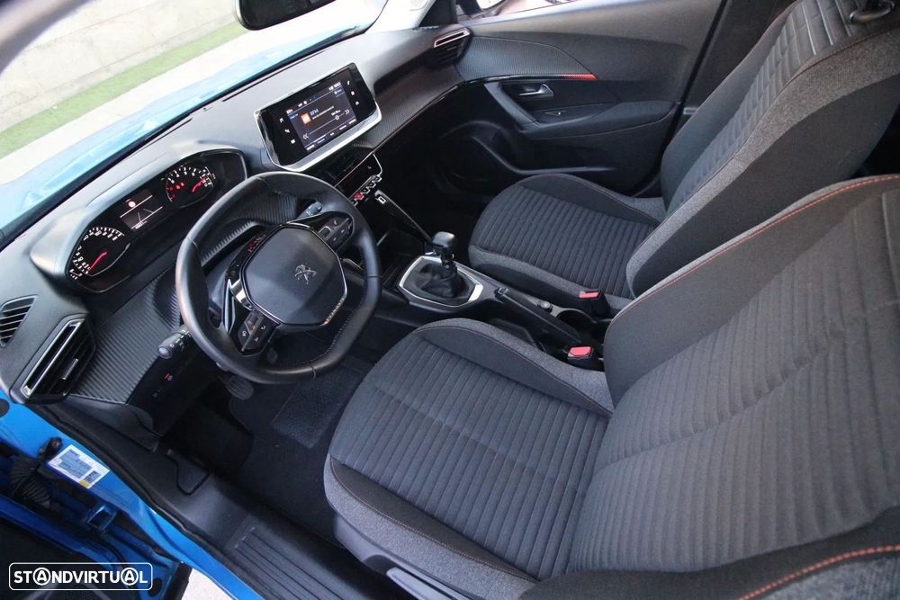 Peugeot 2008 1.2 PureTech Active Pack - 21