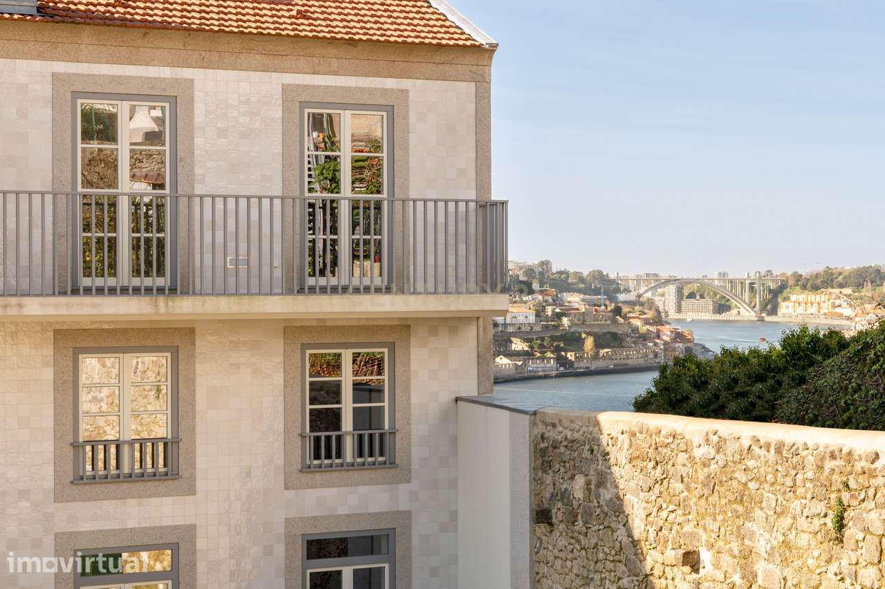 Loft T1  junto á Ribeira do Porto - Grande imagem: 3/18