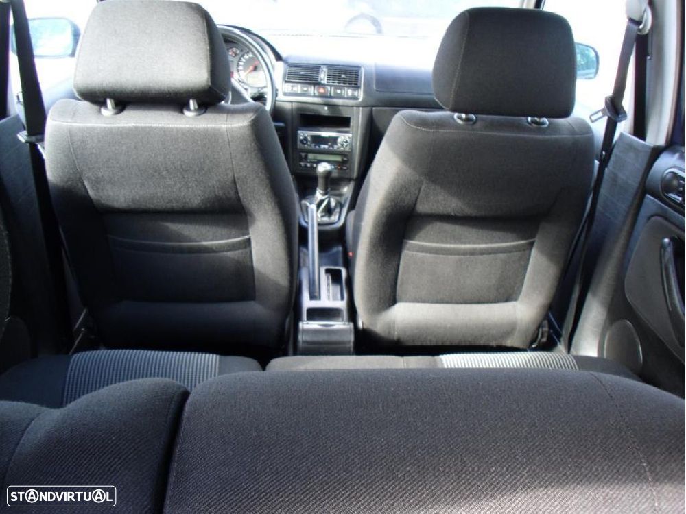 VW Golf 1.9 TDi Highline - 2