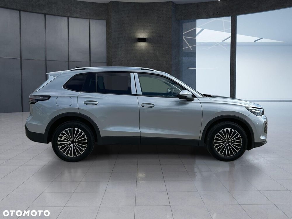 Volkswagen Tiguan 1.5 eTSI Life Plus DSG - 10