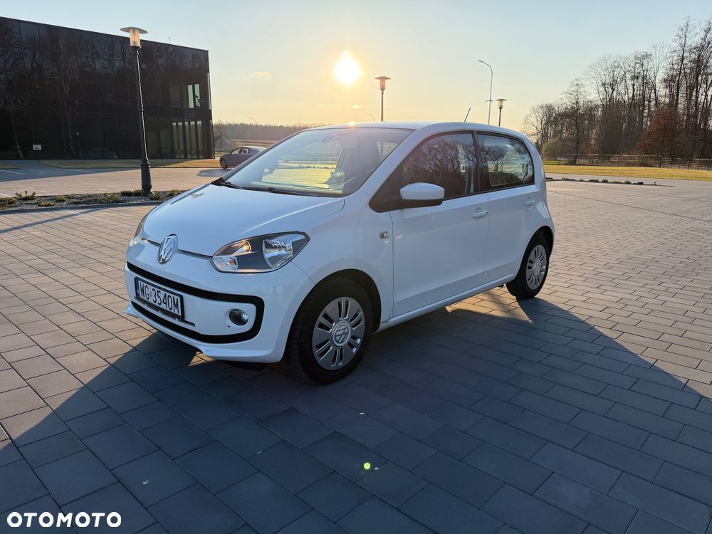 Volkswagen up! move - 1
