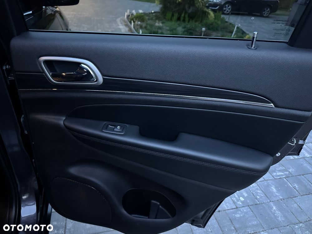 Jeep Grand Cherokee 3.6 V6 Limited - 23