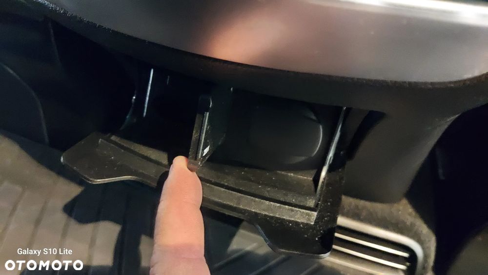 Mercedes-Benz Klasa V 300 d 4-Matic Exclusive 9G-Tronic (d³ugi) - 18