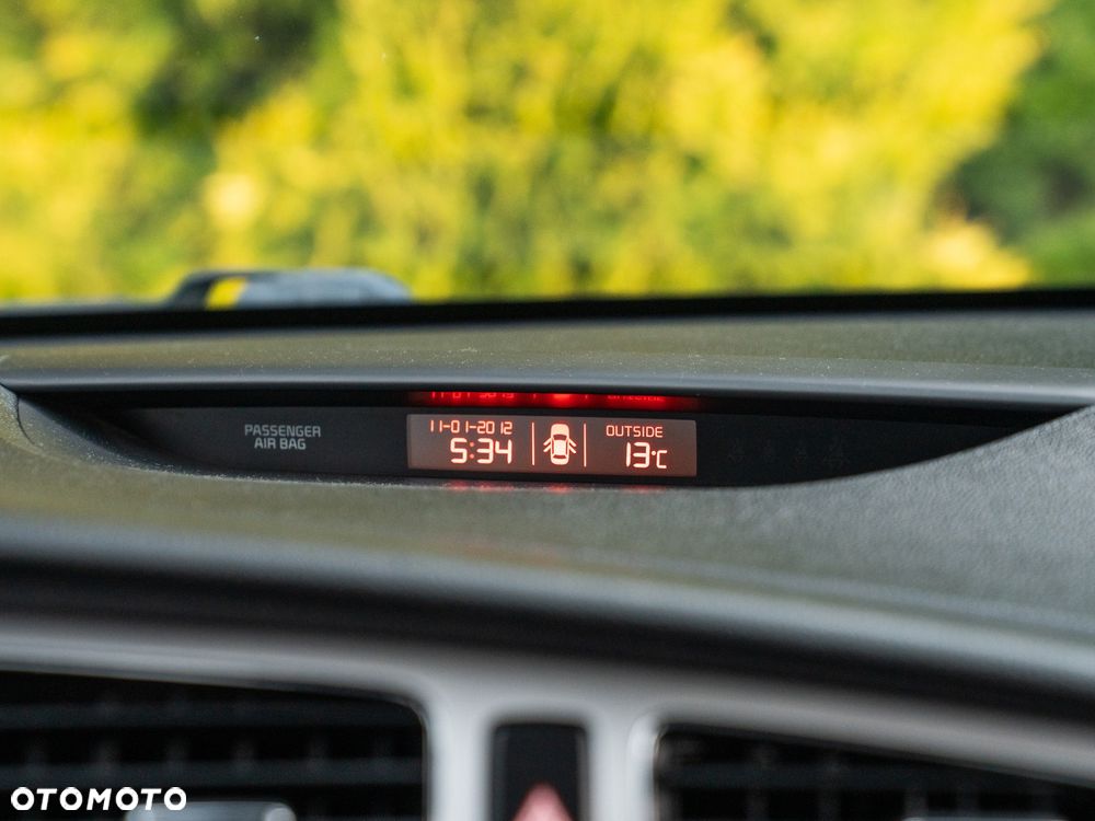 Kia Ceed 1.6 GDI Spirit - 40