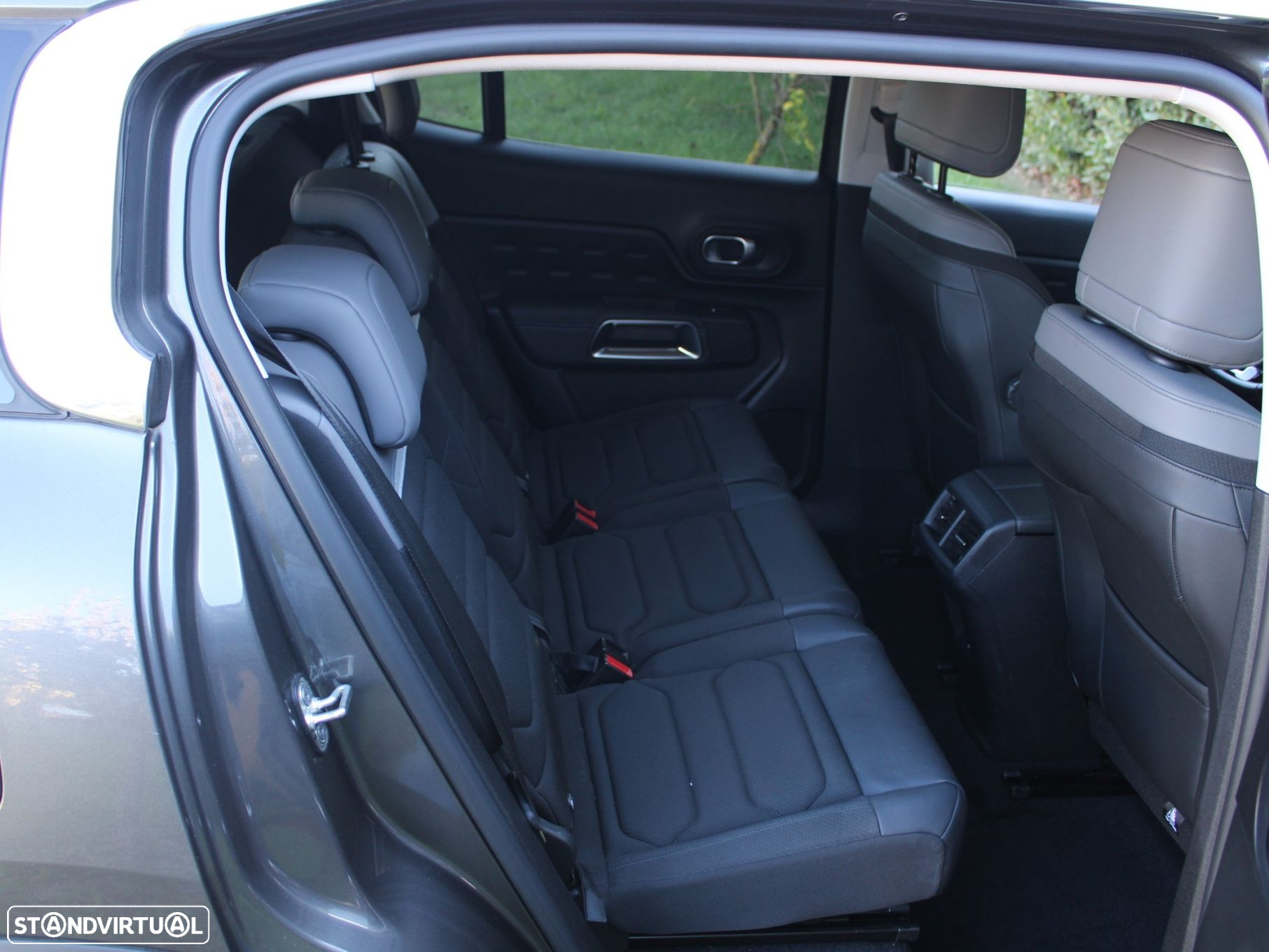 Citroën C5 Aircross 1.6 Hybrid Feel Pack e-EAT8 - 44