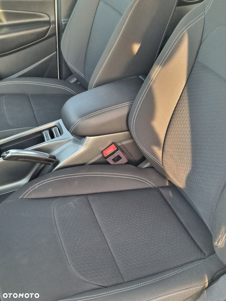 Ford Kuga 2.0 TDCi 4x4 SYNC - 12