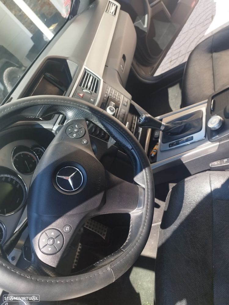 Mercedes-Benz E 250 CDI Avantgarde BlueEfficiency Auto. - 2