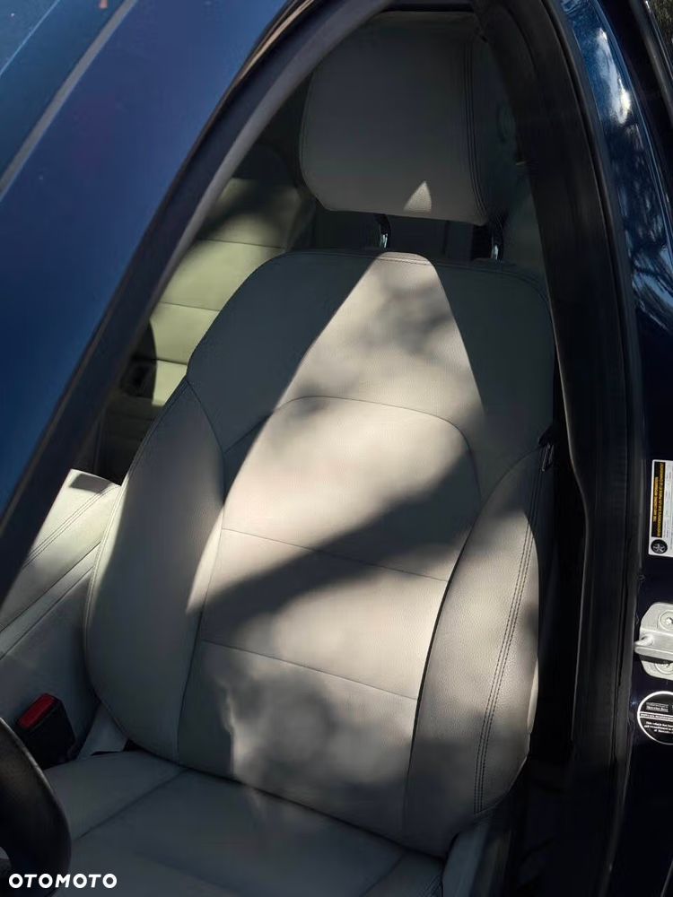 Mercedes-Benz GLA 250 4-Matic - 11
