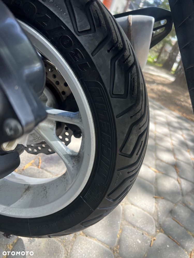 Yamaha NMAX - 2