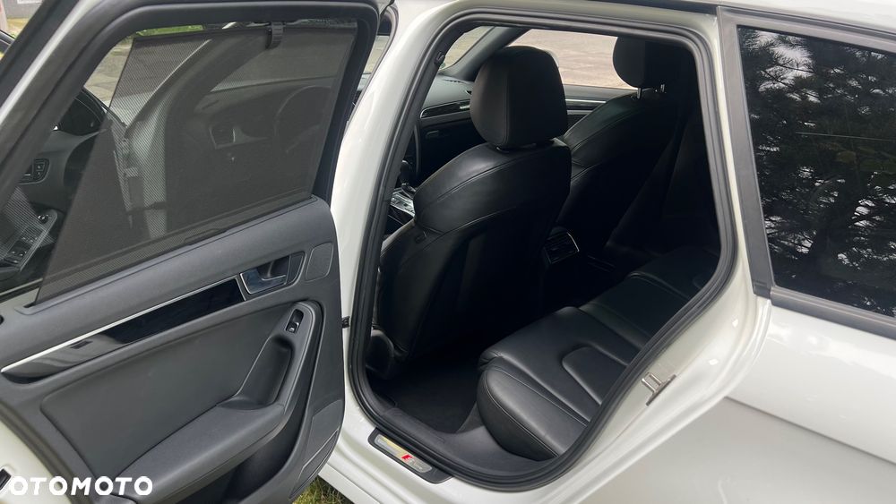 Audi A4 Avant - 10