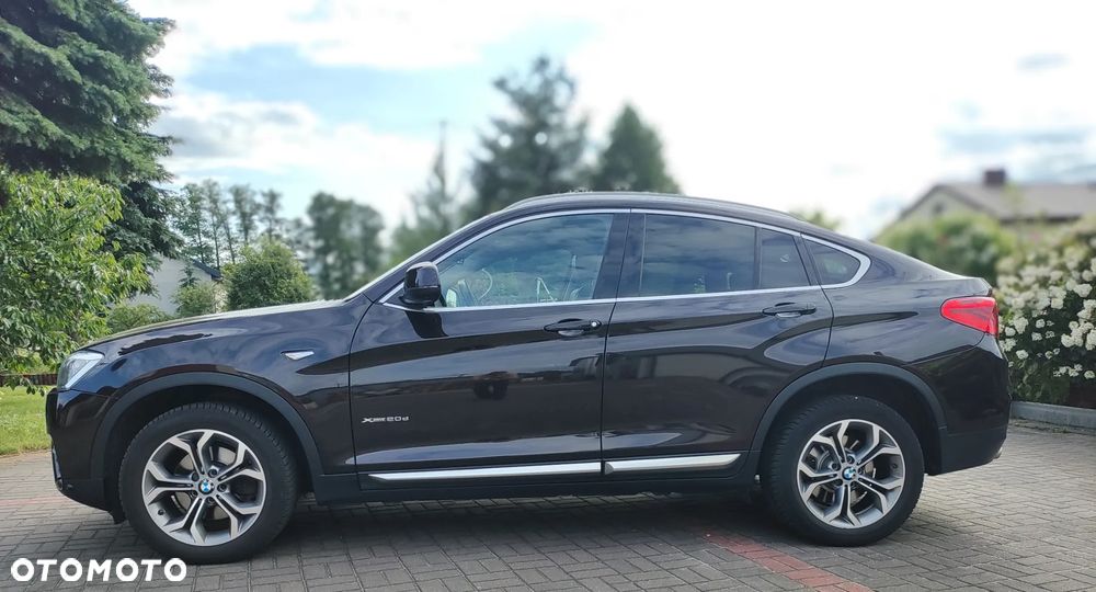 BMW X4 xDrive20d xLine - 1