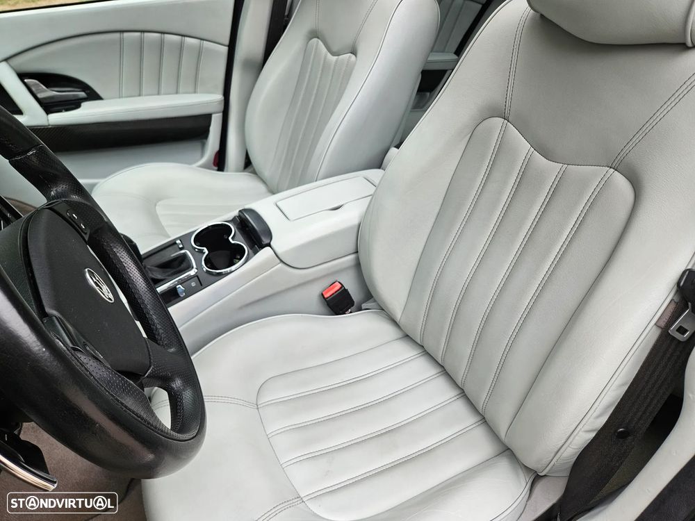 Maserati Quattroporte 4.2 V8 Sport GT Aut. - 19