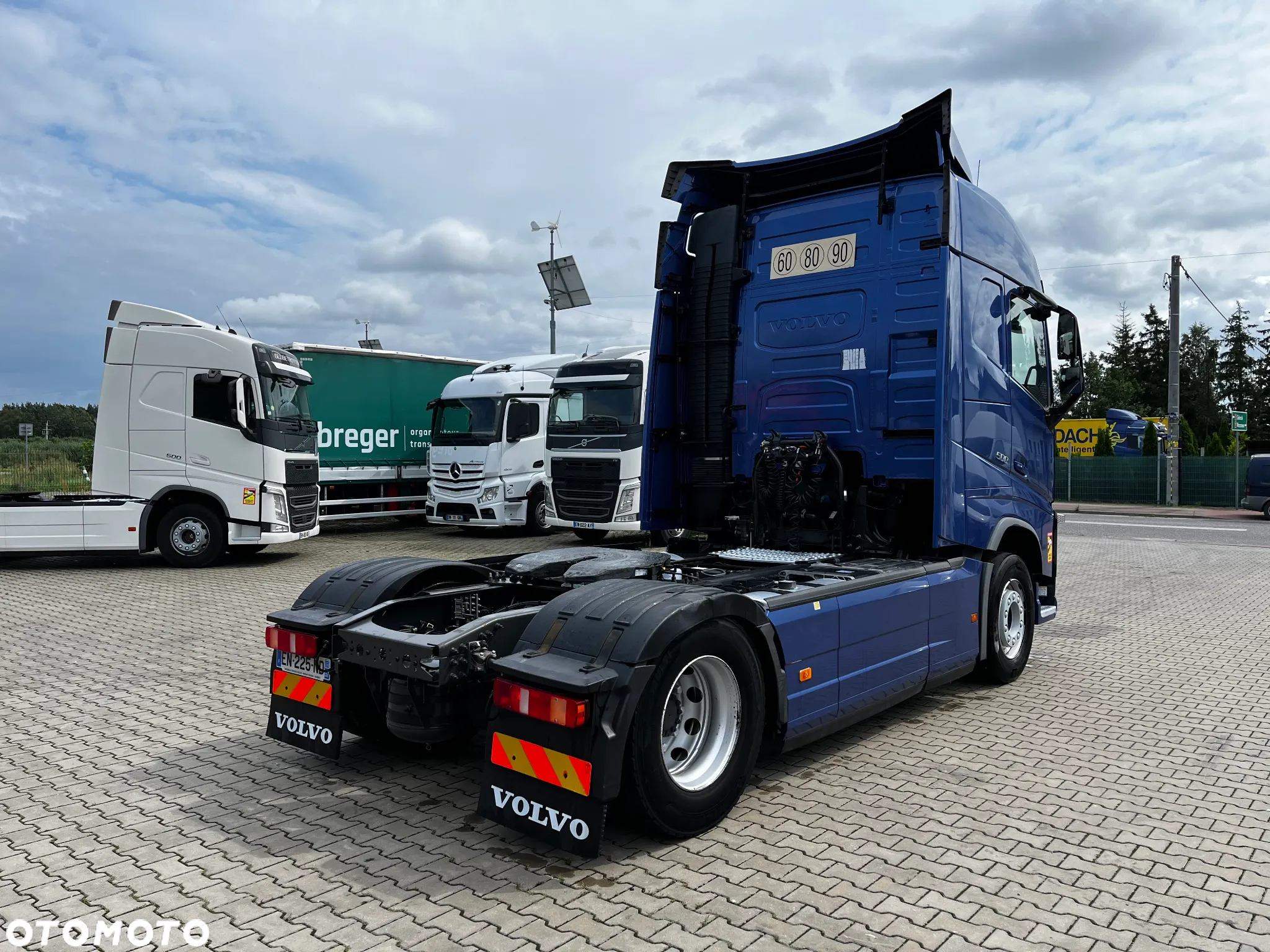 Volvo FH 500 SPROWADZONY Z FRANCJI  DWA ZBIORNIKI LODÓWKA - 3