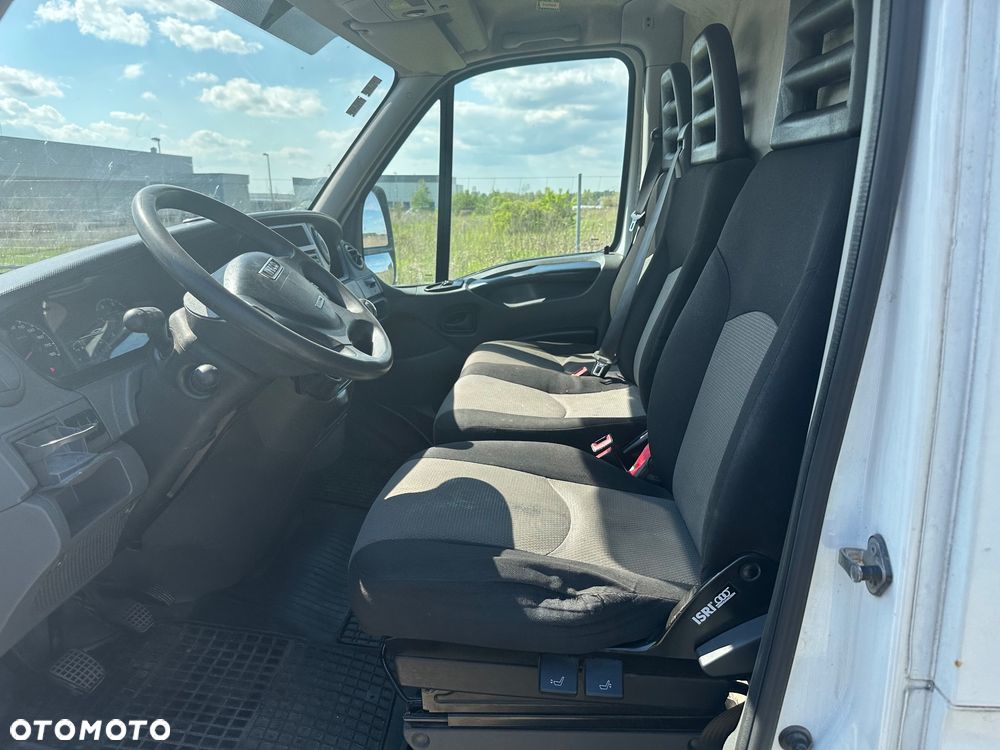 Iveco DAILY 35S15 - 6