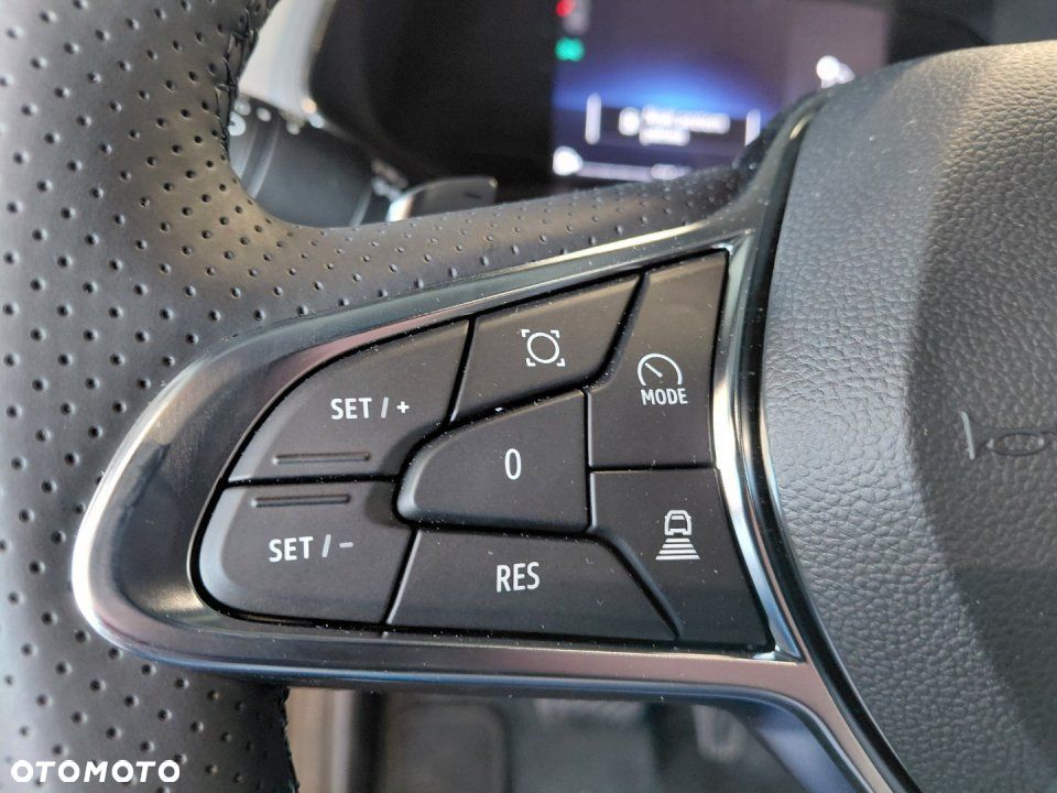 Renault Captur - 13