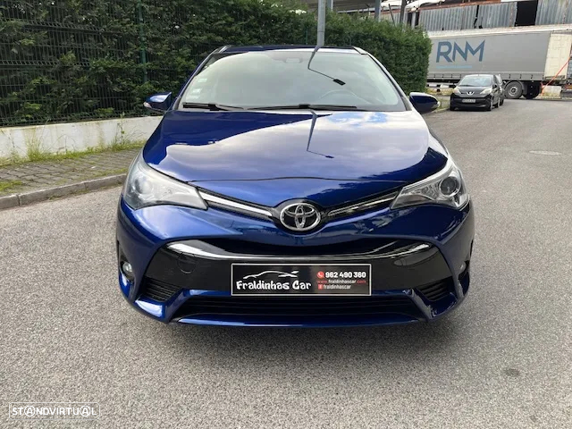 Toyota Avensis Touring Sports 1.6 D-4D Exclusive+GPS - 2