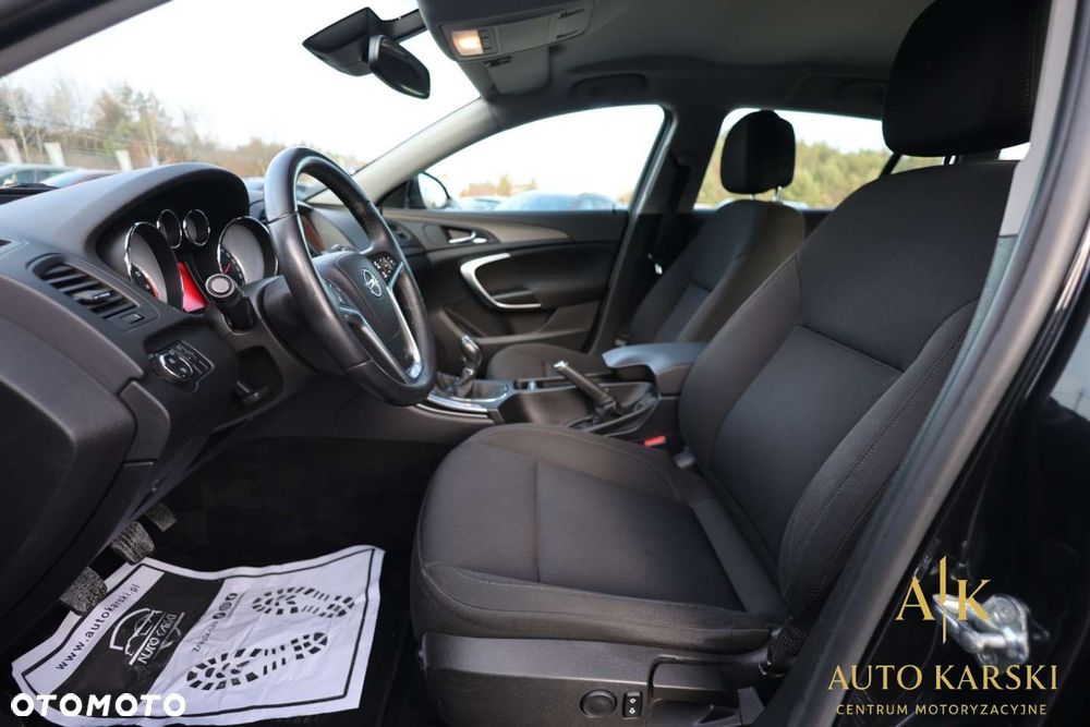 Opel Insignia - 36