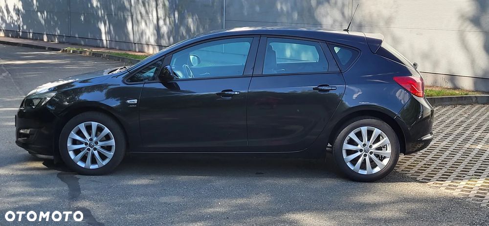 Opel Astra - 10