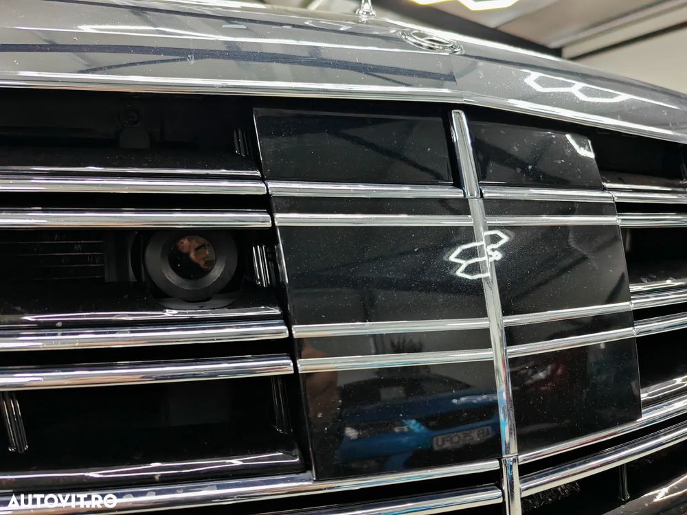 Mercedes-Benz S 560 L 4Matic 9G-TRONIC - 33