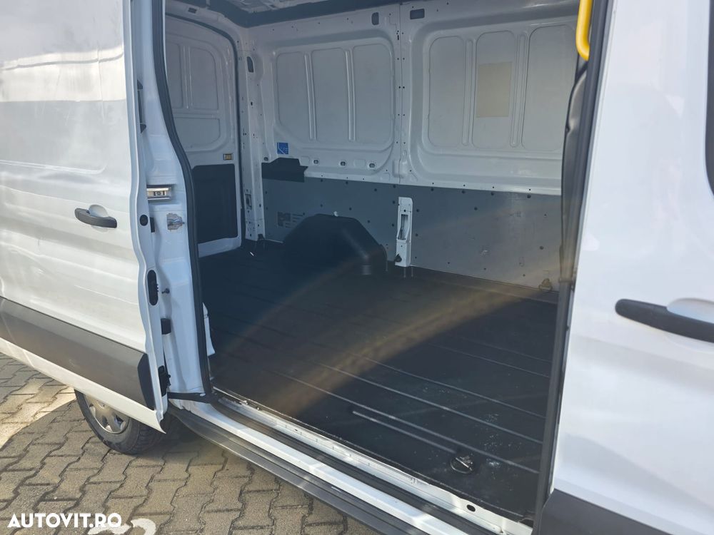 Ford Transit Mk8 - 8