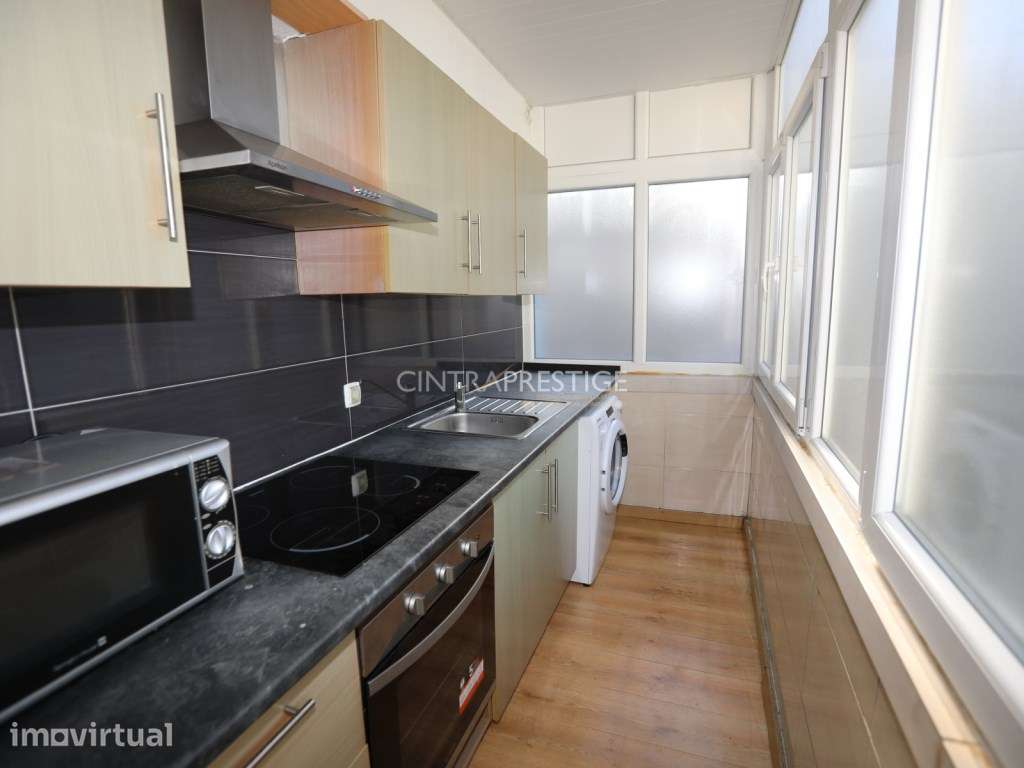 Arrendamento. Apartamento T2 a 3 minutos a pé da Estação Metro Lumiar. - Grande imagem: 2/33