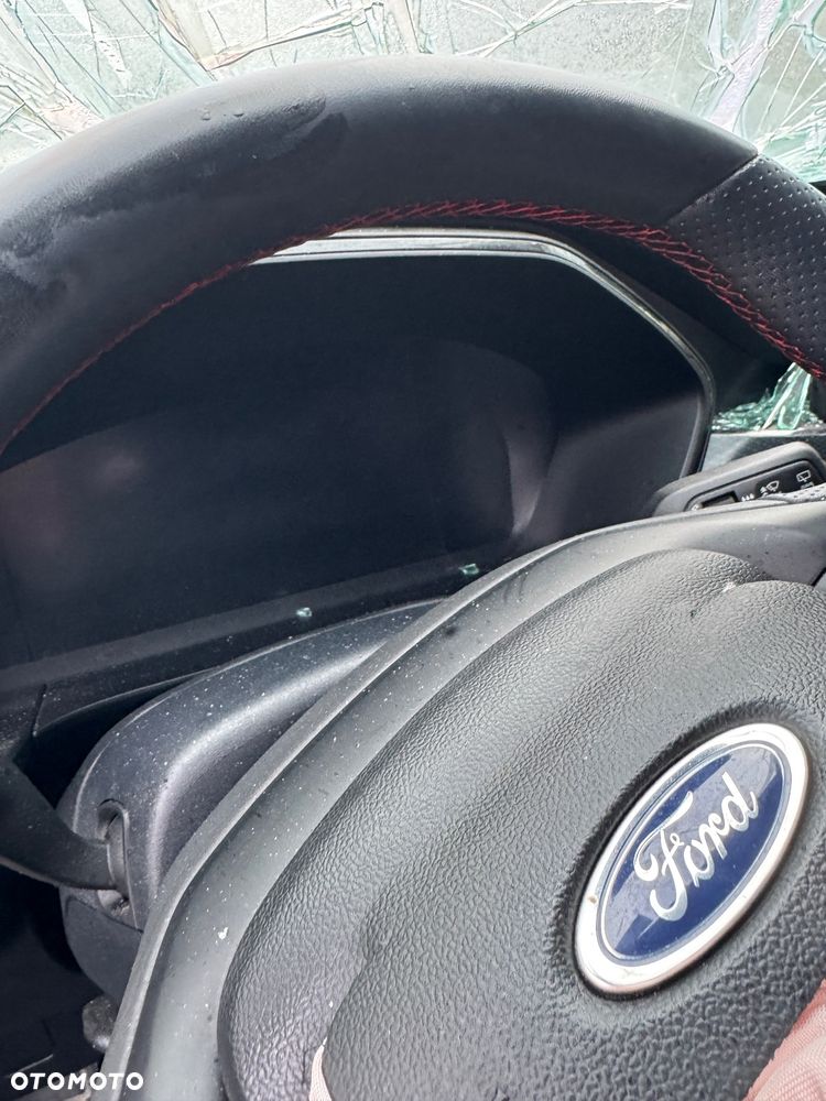 Ford Kuga 2.5 FHEV FWD ST-Line X eCVT - 8