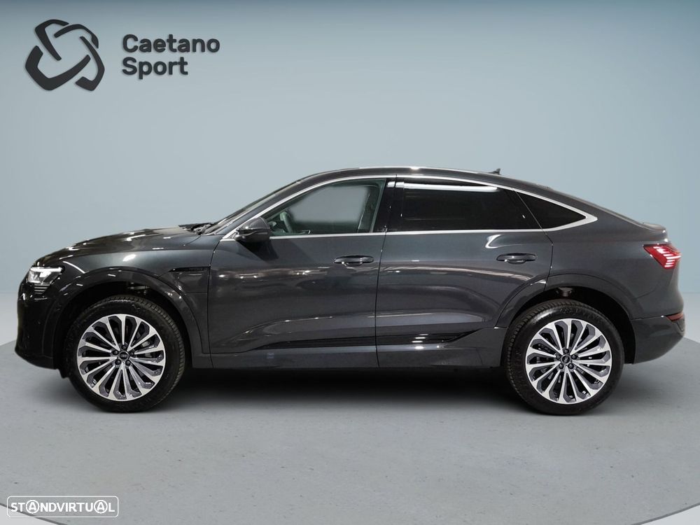 Audi Q8 e-Tron Sportback 55 quattro Advanced - 6