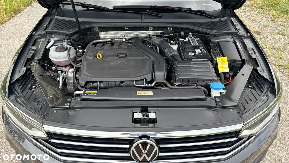 Volkswagen Passat 1.5 TSI EVO Elegance DSG - 16
