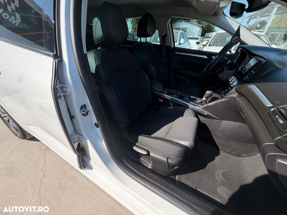 Renault Megane - 19