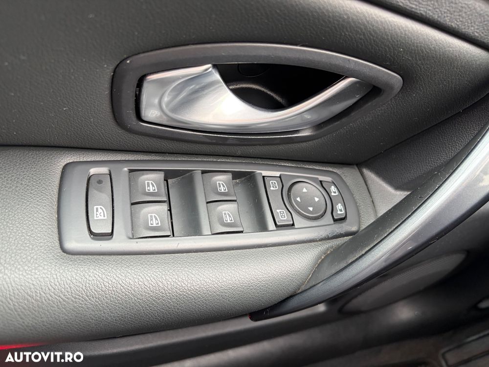 Renault Laguna dCi 110 FAP Sportway - 19