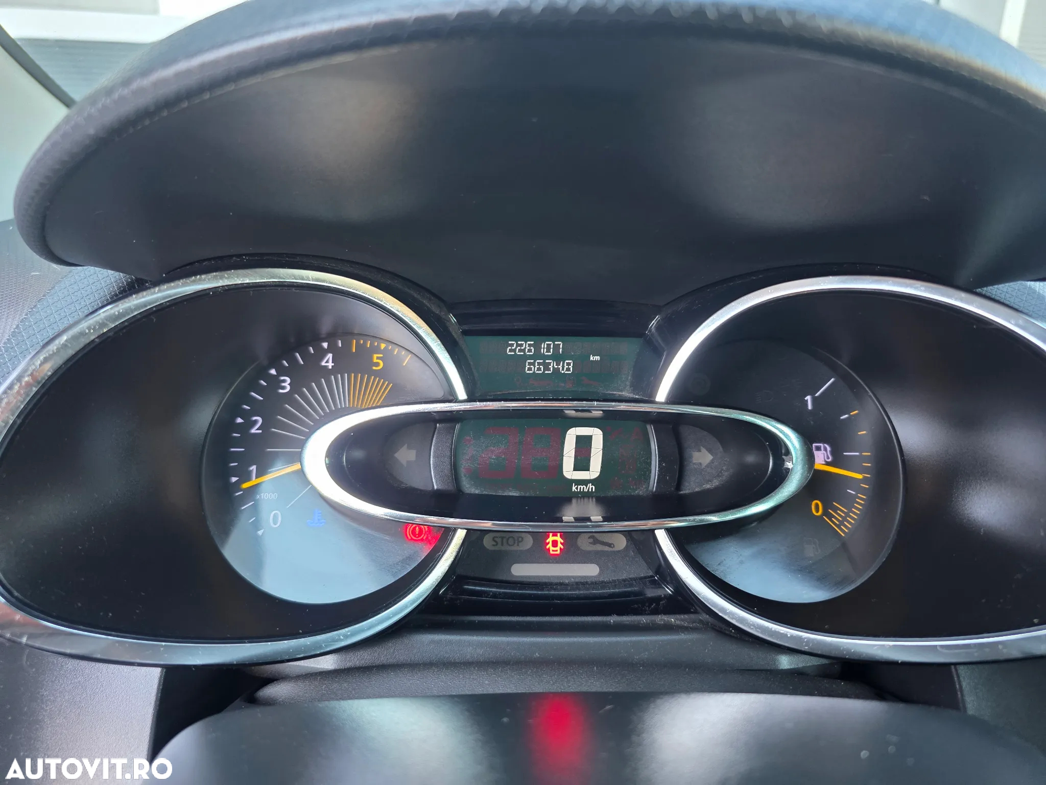 Renault Clio dCi 90 Dynamique - 24