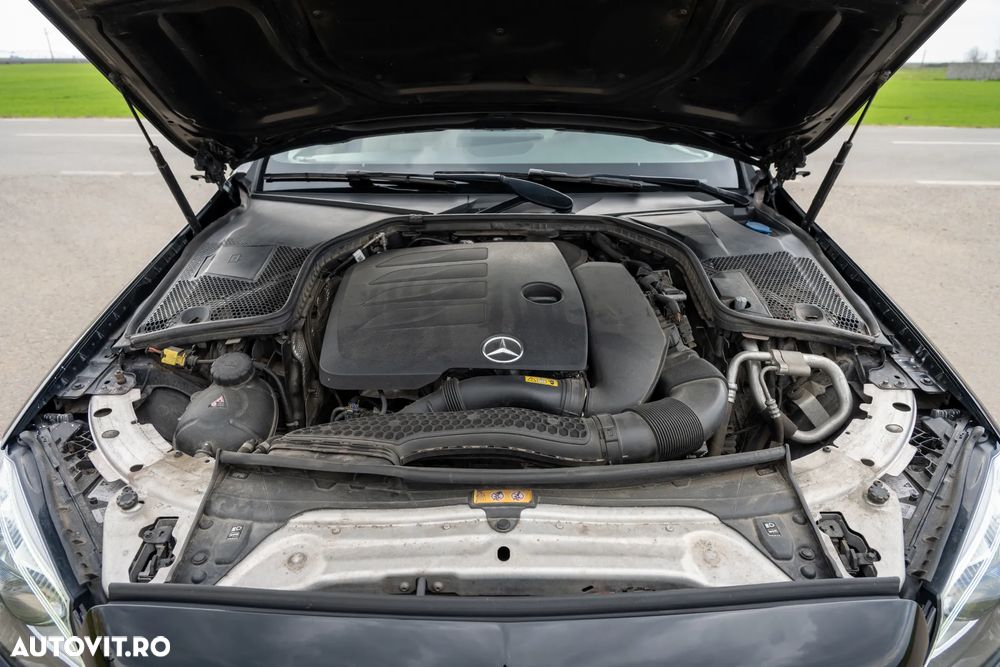 Mercedes-Benz C 300 9G-TRONIC AMG Line Plus - 15