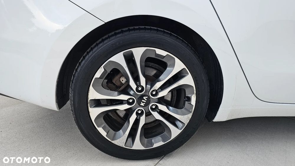 Kia Ceed Cee'd 1.6 CRDi M - 23