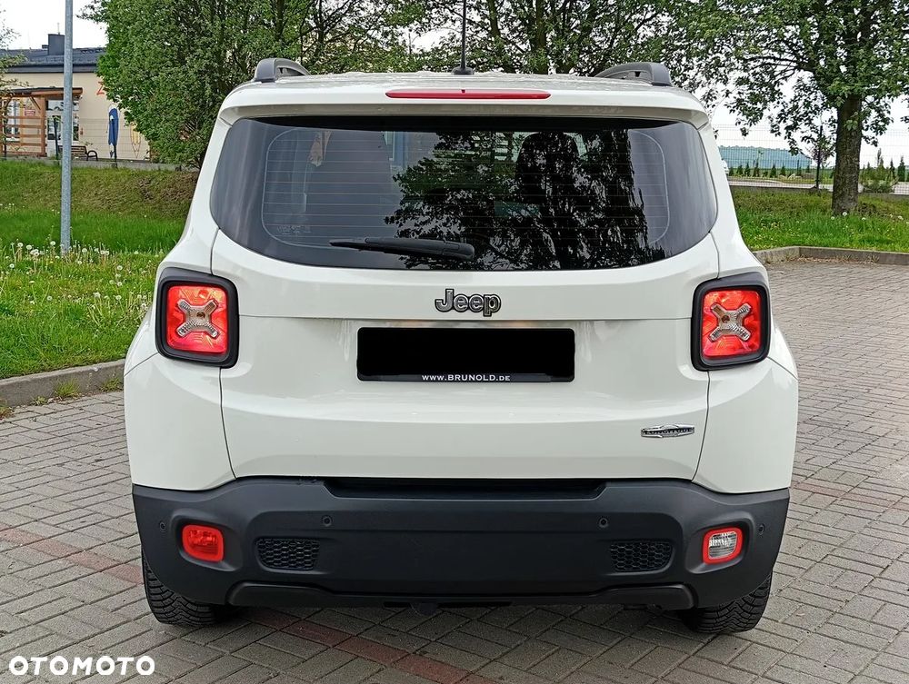 Jeep Renegade 1.4 MultiAir DSG Longitude - 33