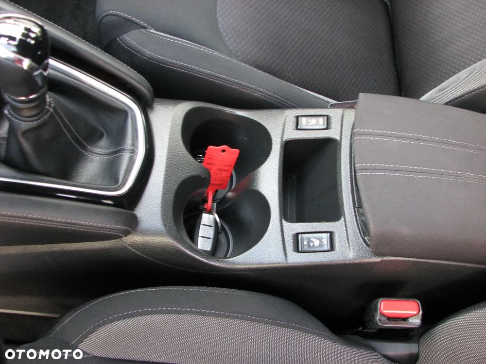 Nissan Qashqai 1.2 DIG-T N-Connecta EU6 - 28
