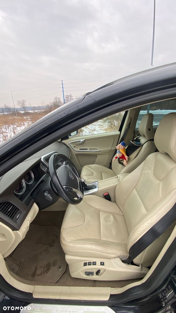 Volvo XC 60 D5 AWD Summum - 23