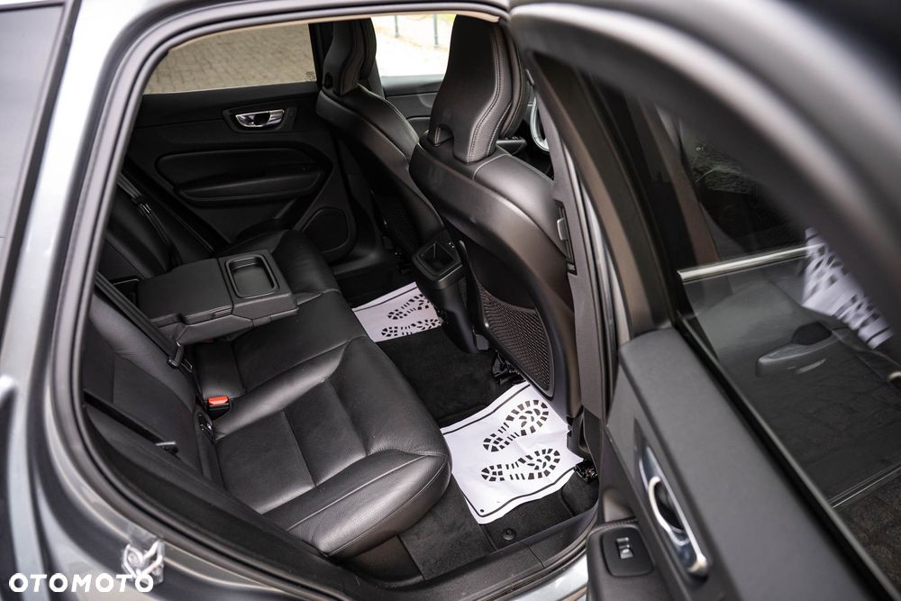 Volvo XC 60 B4 D Geartronic Inscription - 23