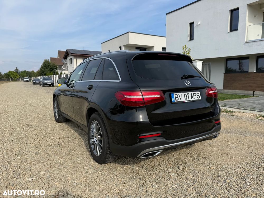 Mercedes-Benz GLC - 4