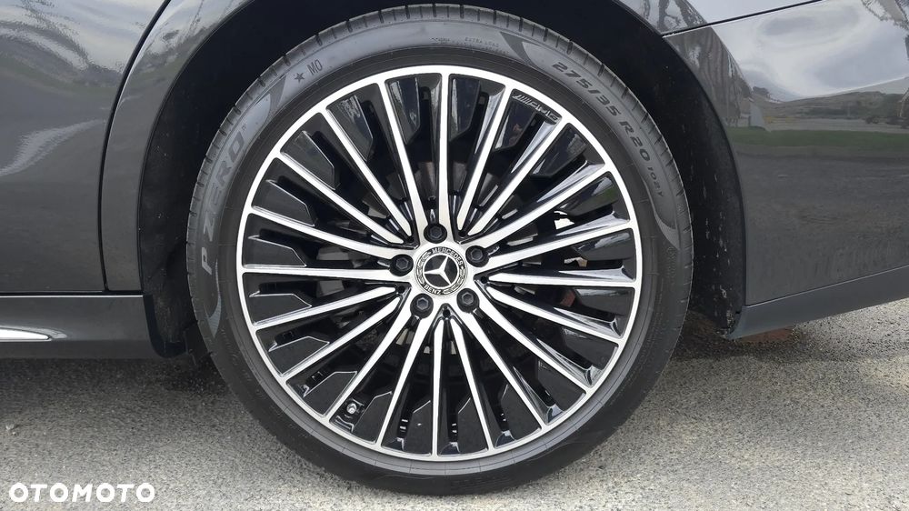 Mercedes-Benz Klasa E 220 d 4-Matic AMG - 32