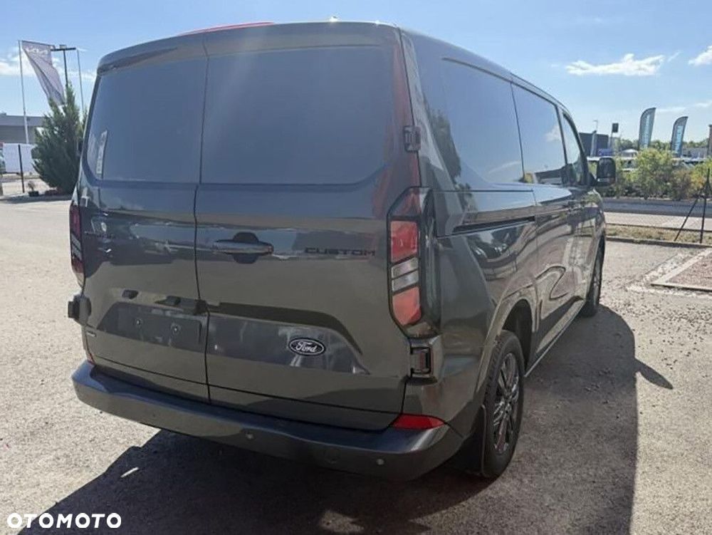 Ford transit-custom Van Limited 2.0 EcoBlue 150KM M6 FWD 320 L1 - 6