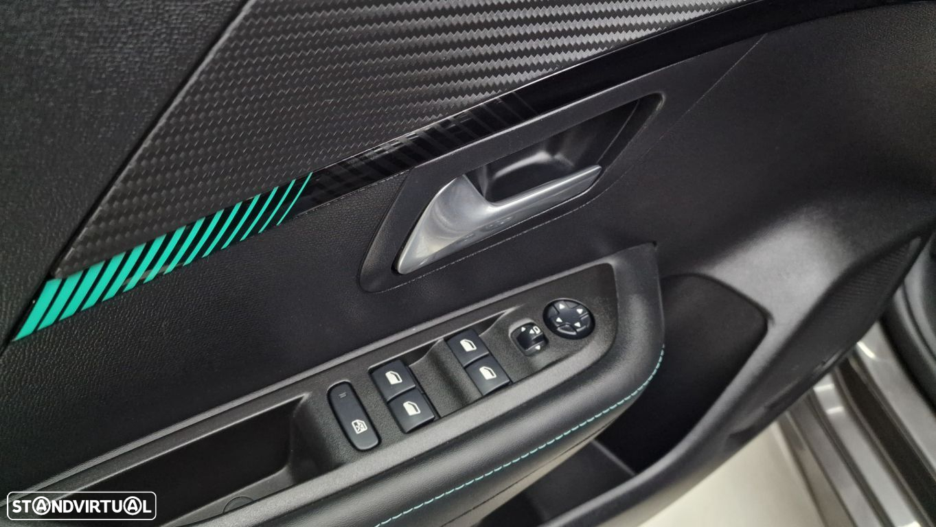 Peugeot 208 1.2 PureTech Allure Pack EAT8 - 22