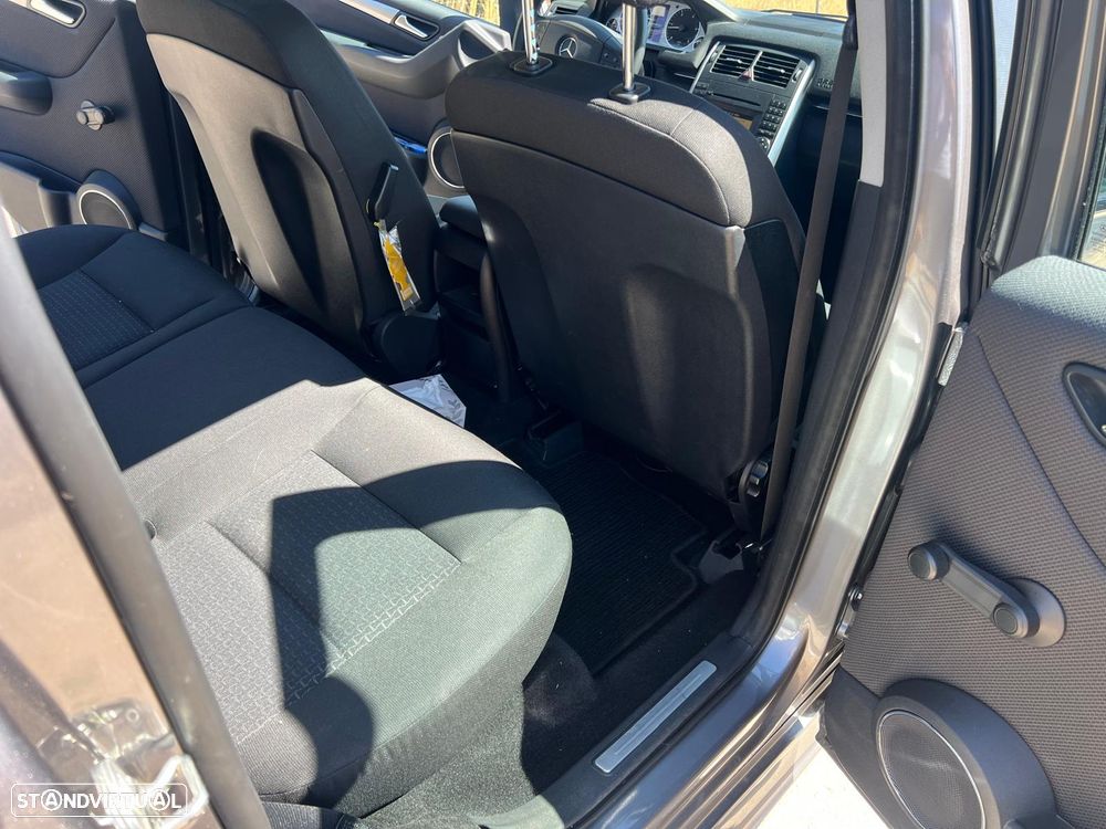 Mercedes-Benz B 180 CDI Autotronic - 6