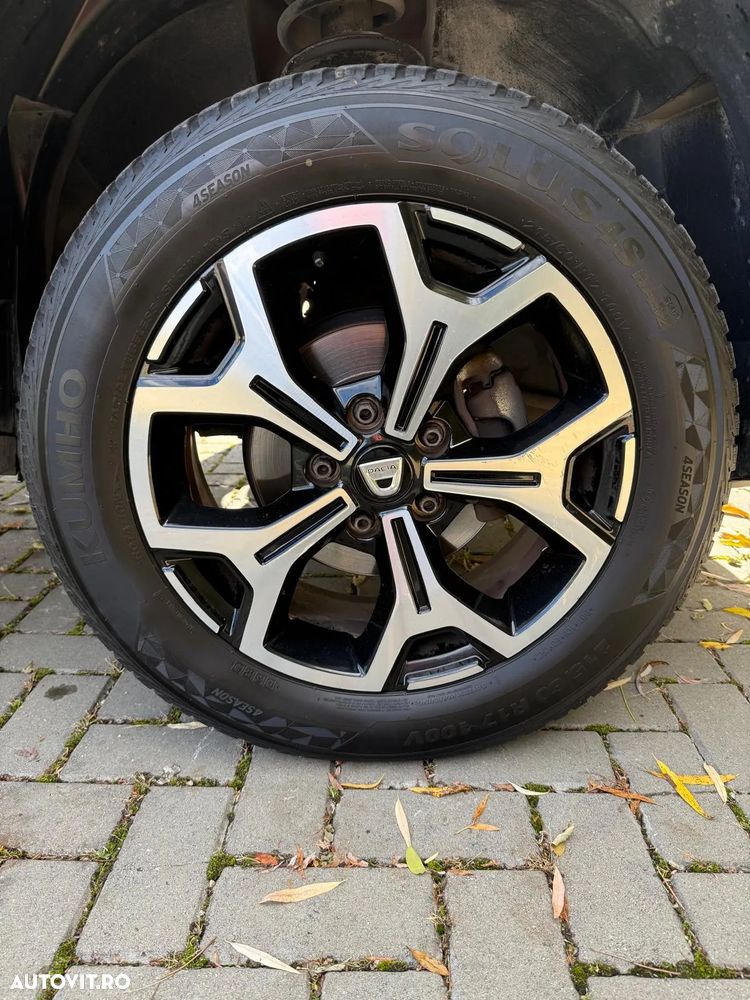 Dacia Duster 1.6 SCe 4WD Prestige jante 17" - 15