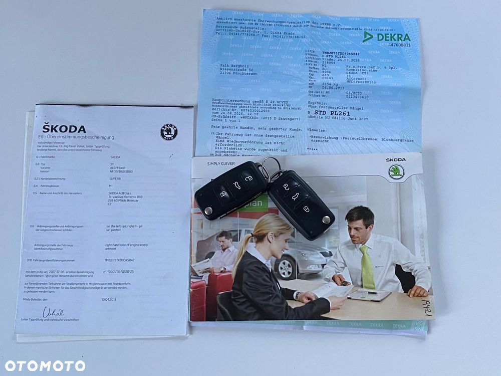 Skoda Superb 2.0 TDI DSG Elegance - 40