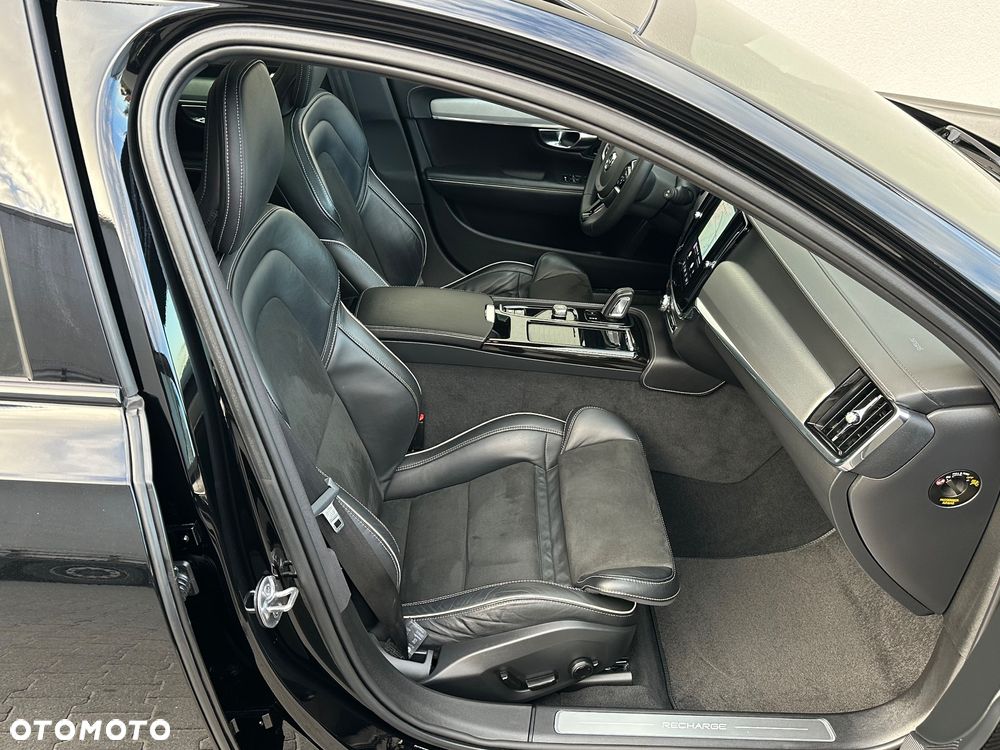 Volvo V90 T8 Twin Engine AWD R Design - 22