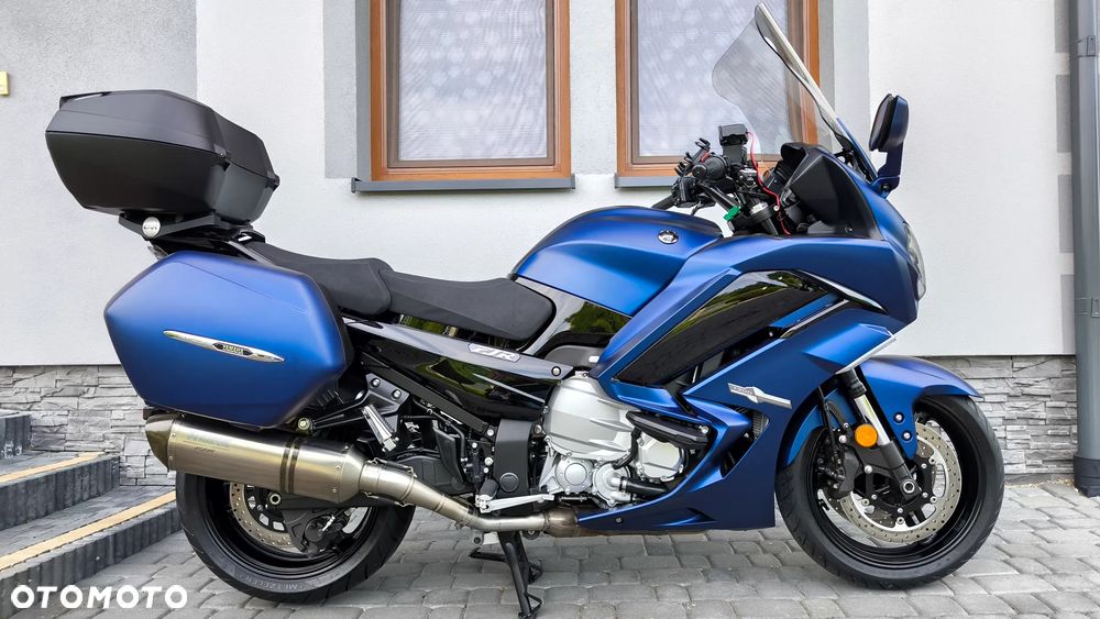 Yamaha FJR - 7